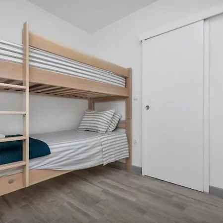 Stella Apartment *